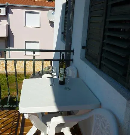 Caric * Poljica (Trogir)